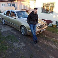 Толя