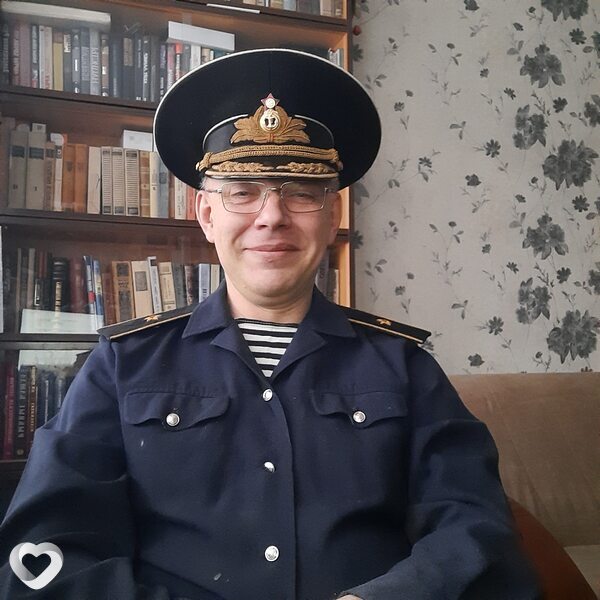 Артём