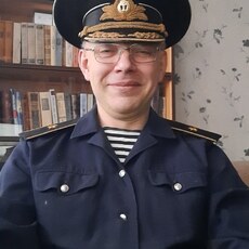 Артём