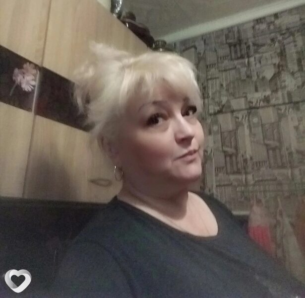 Аня