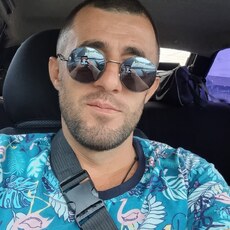 Виктор