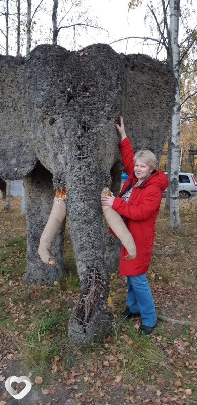 Женя
