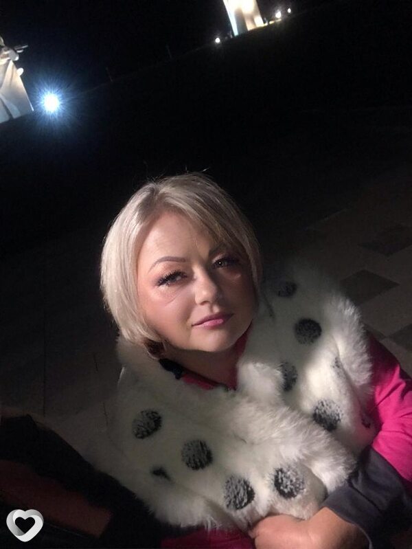 Полина