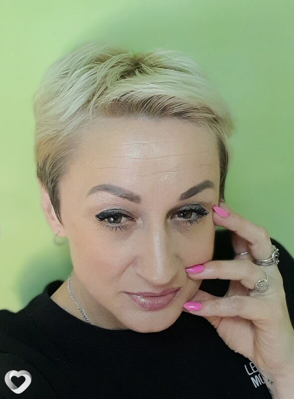 Ева