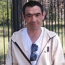 Виктор