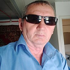 Виталя