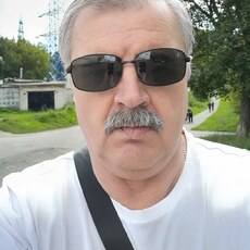 Борис