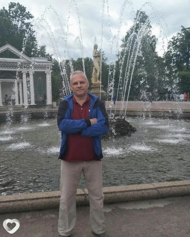 Артём