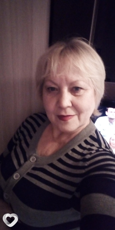Полина