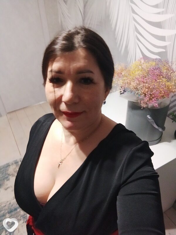Алина