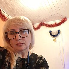 Полина