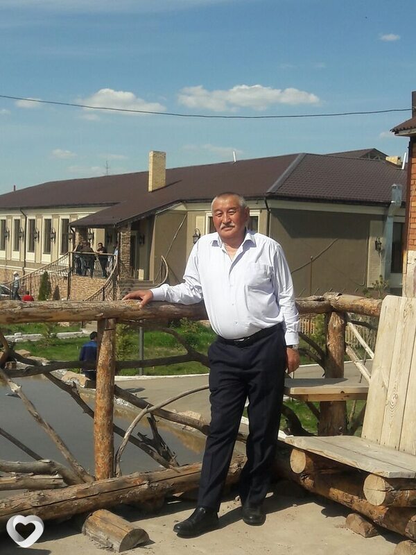 Назар