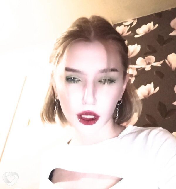 Ева