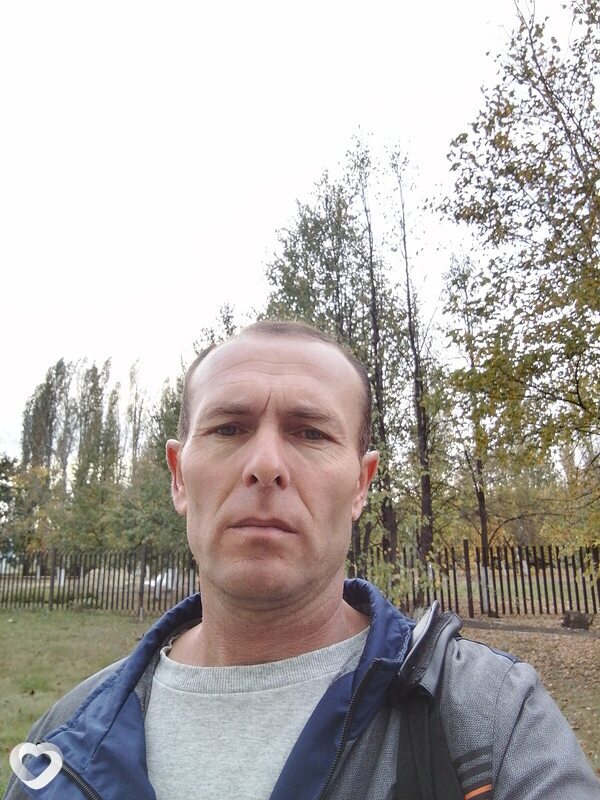 Артём