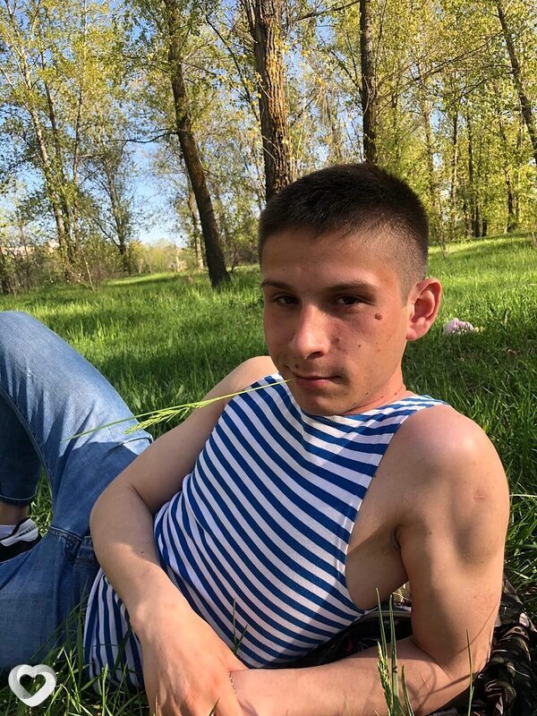 Лёня