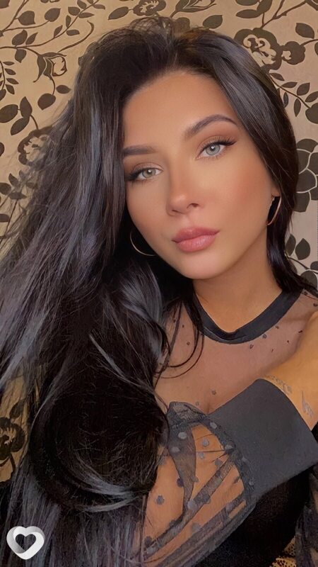 Алина
