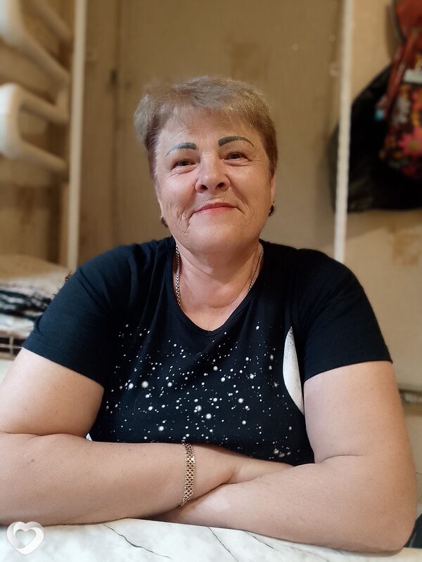 Мила