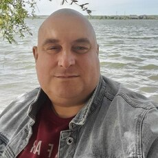 Илья