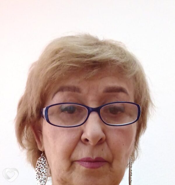 Мила