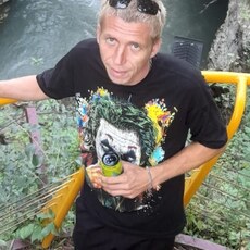 Валя