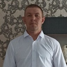 Артём