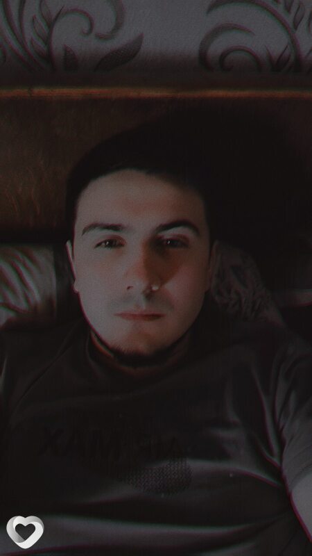 Артём