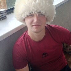 Максим