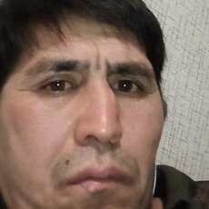 Артём