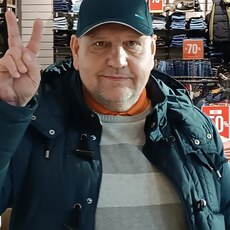 Юрий