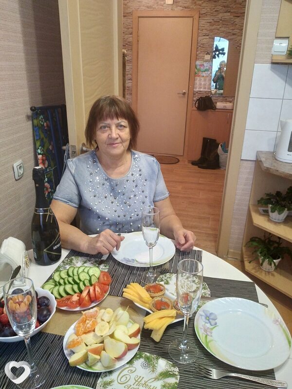 Ева