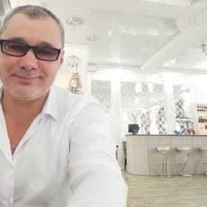 Юрий