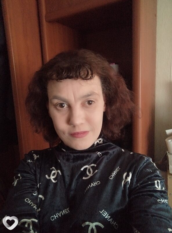 Оля