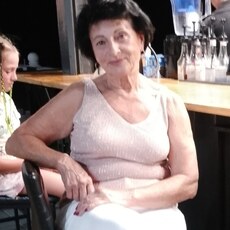 Евгения