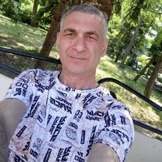 Лаврик