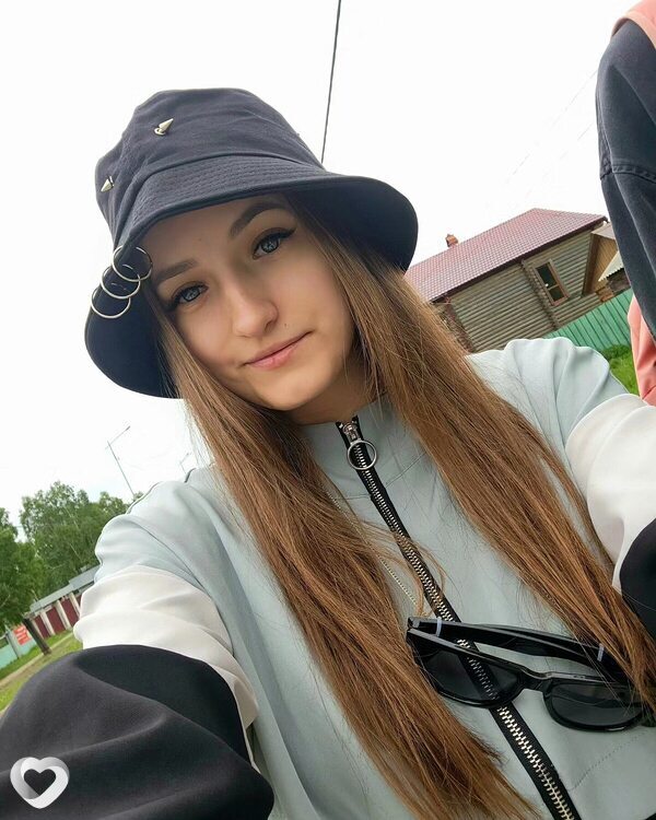 Женя