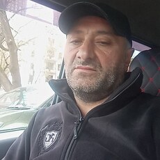 Лев