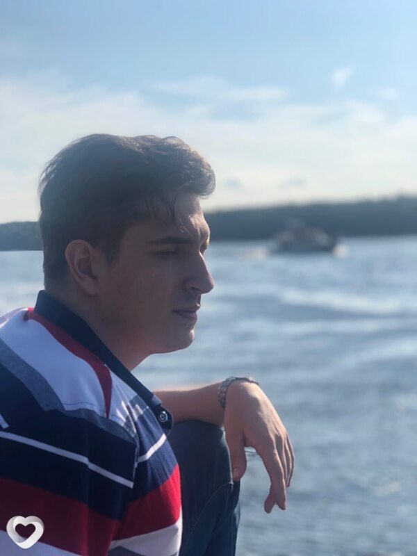 Валя