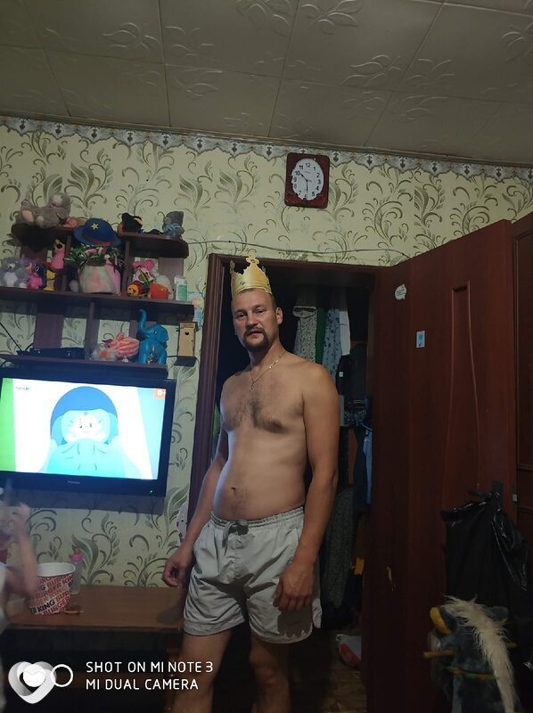 Толя