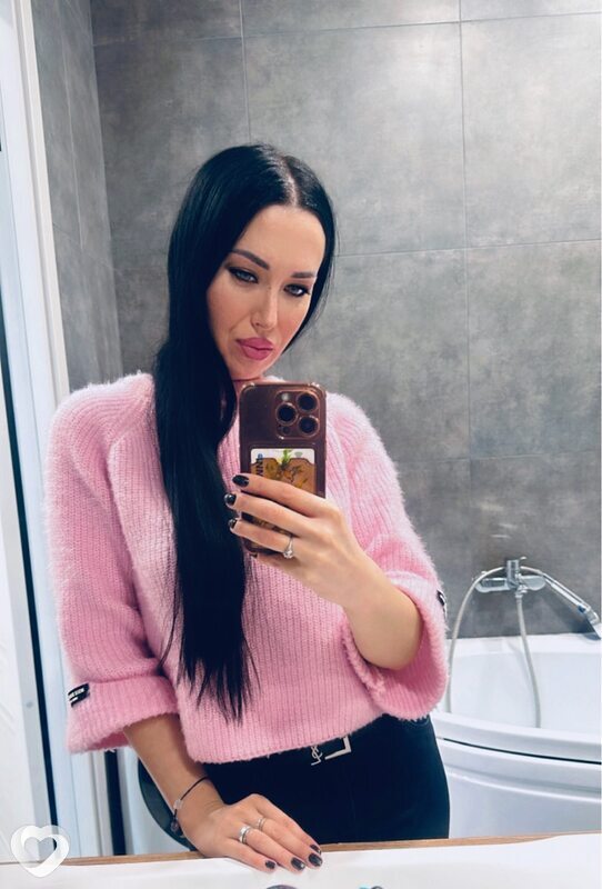 Надя