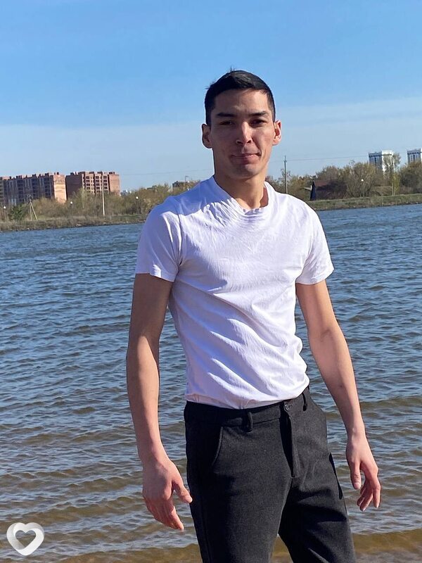 Виктор