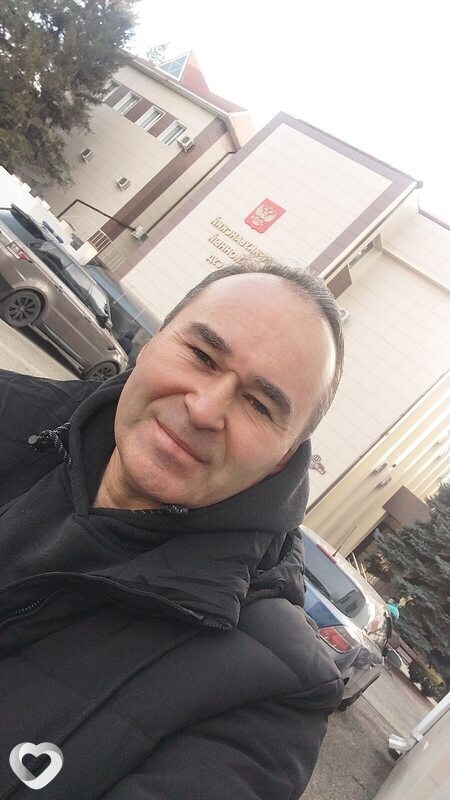 Геннадий
