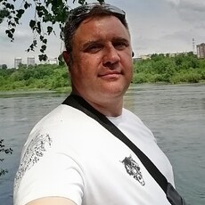 Юрий