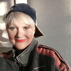 Мила