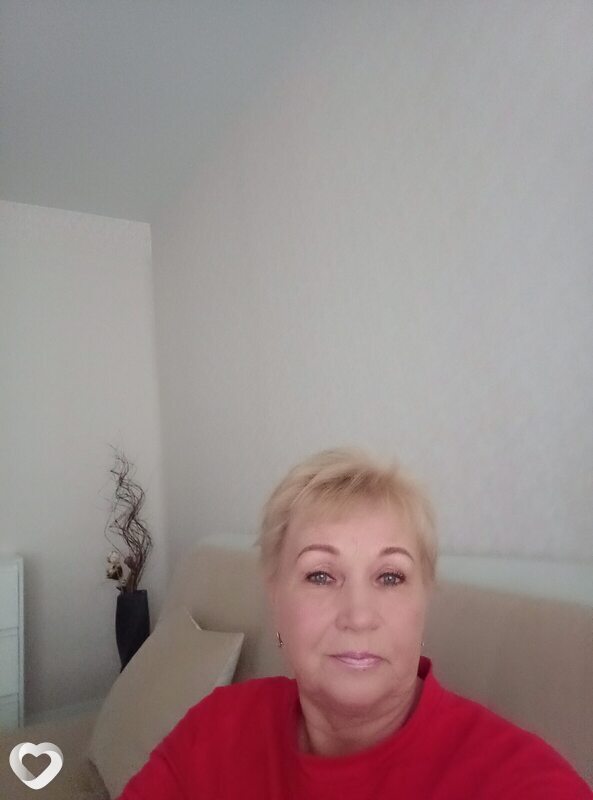 Аня
