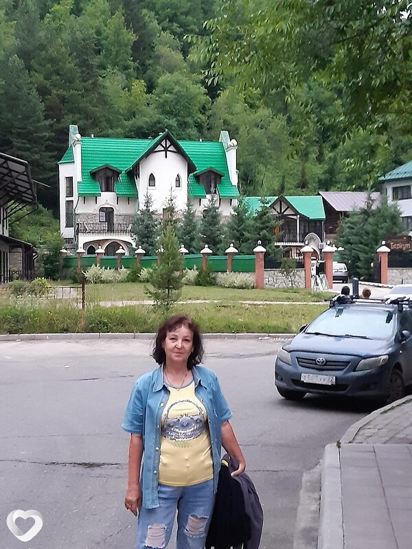 Снежа
