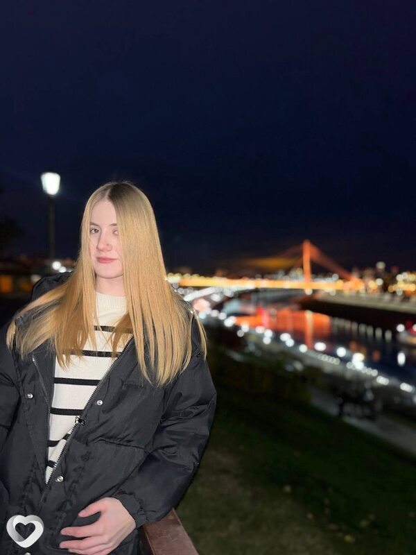 Алина
