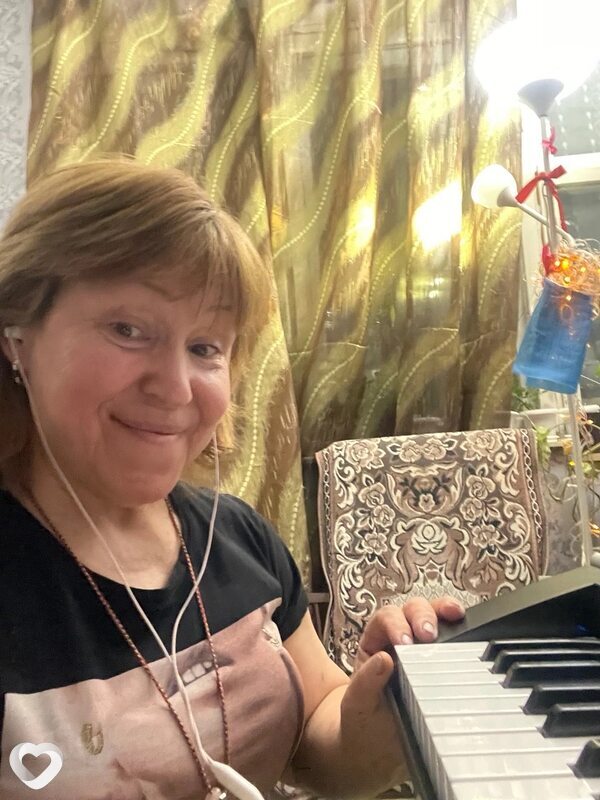 Полина