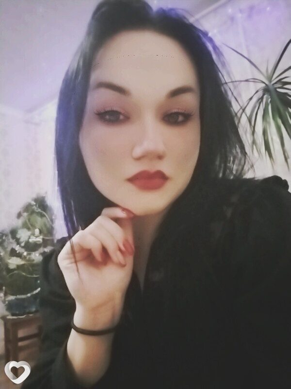 Аня
