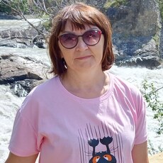 Полина