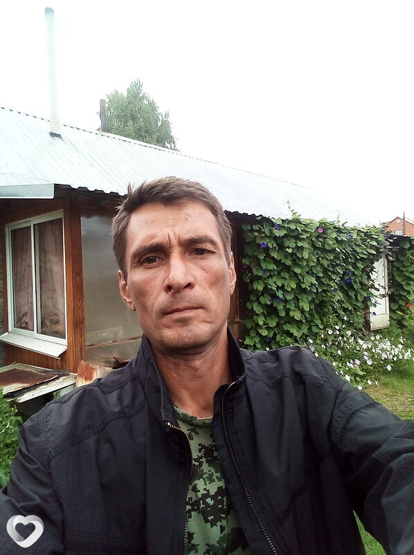 Артём